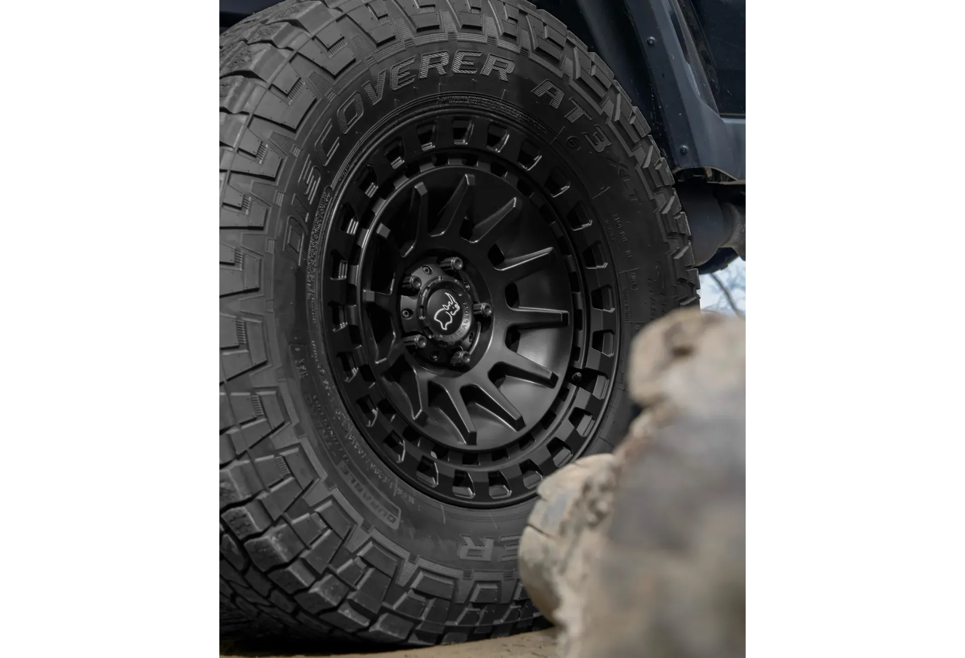 Black Rhino BRO16BX17855010N Size:17"x8.5" PCD:5x127 Offset:-10 Hub:71.5 G-BLK
